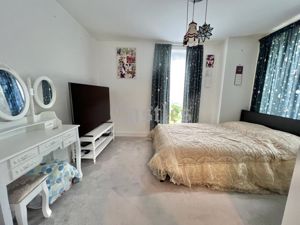 Photo 9- click for photo gallery